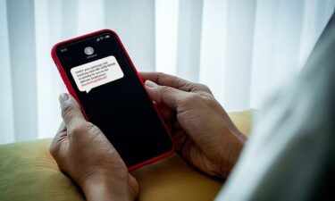 Package and delivery scams spike as early holiday sales begin