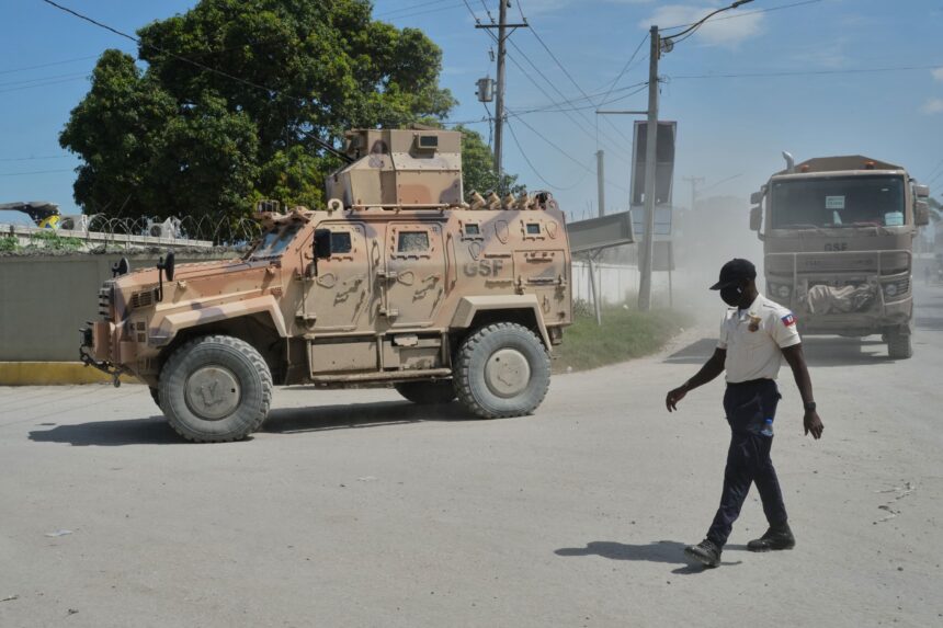 El Salvador sends troops to Haiti to rescue four service members, source says