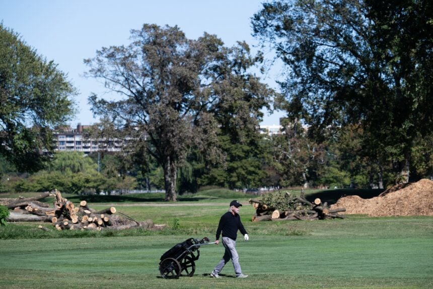 Judge imposes new limits on Trump&rsquo;s golf course renovation