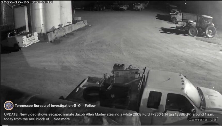 Truck stolen by Tennessee prison escapee sat in Illinois for more than a day before it was found, police say Truck stolen by Tennessee prison escapee sat in Illinois for more than a day before it was found, police say